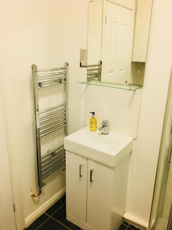 Fountain View 1br Flat - Free Parking Apartment *